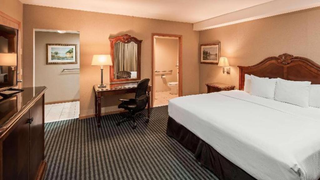 Best Western River Terrace Cheboygan Kültér fotó