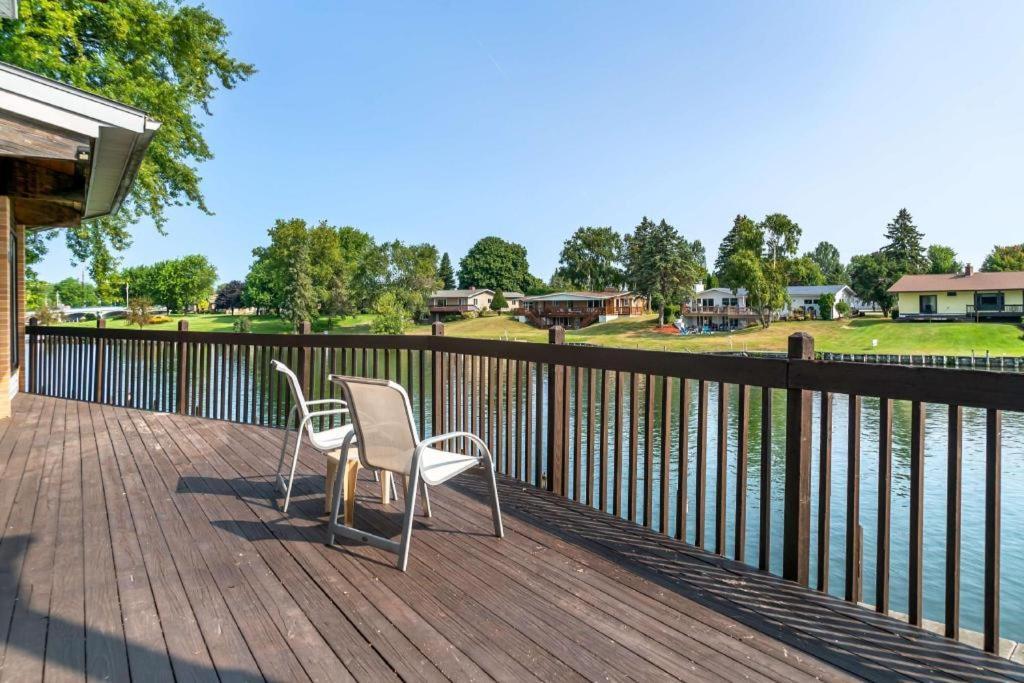 Best Western River Terrace Cheboygan Kültér fotó